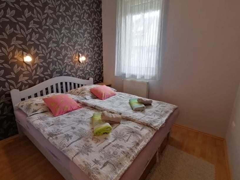 Zoeld Beka Apartmanok Koelcsey I Hajdúszoboszló Eksteriør billede