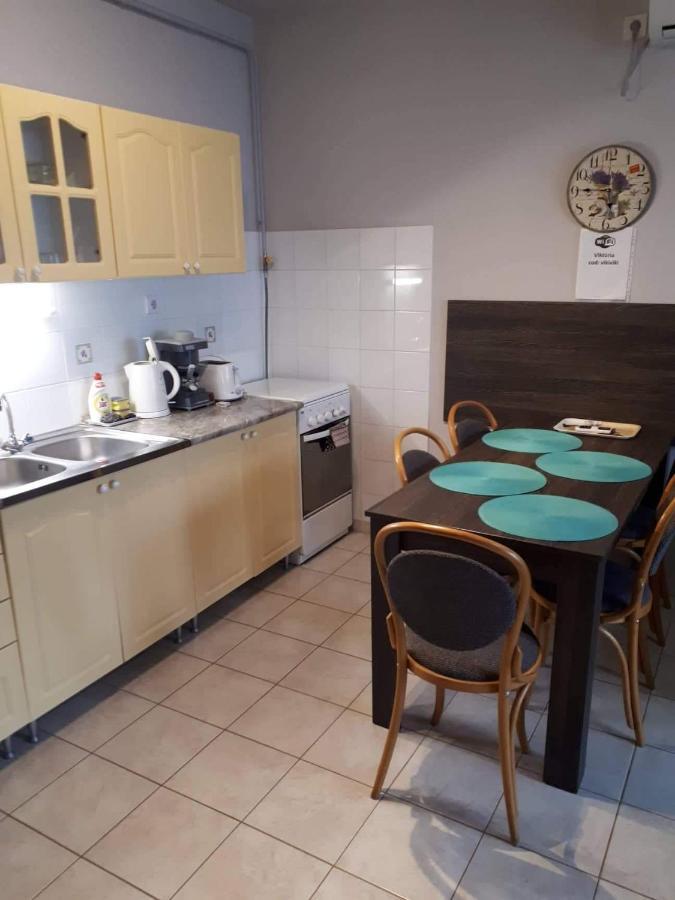 Zoeld Beka Apartmanok Koelcsey I Hajdúszoboszló Eksteriør billede